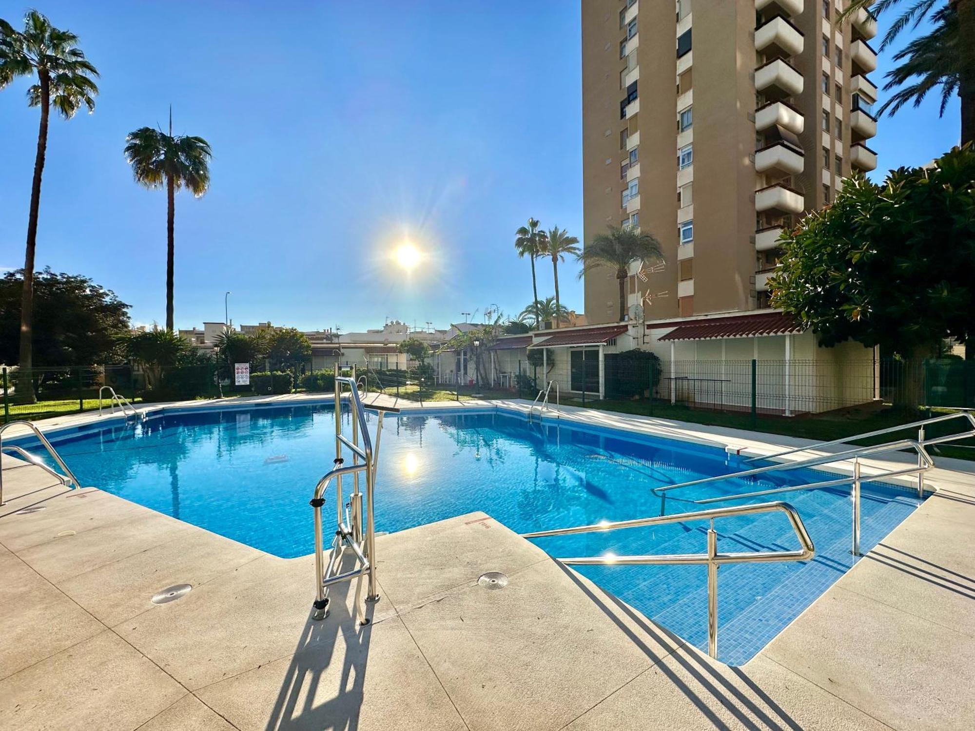 Gorgeous Apartment At The Sea In La Carihuela! トレモリノス エクステリア 写真