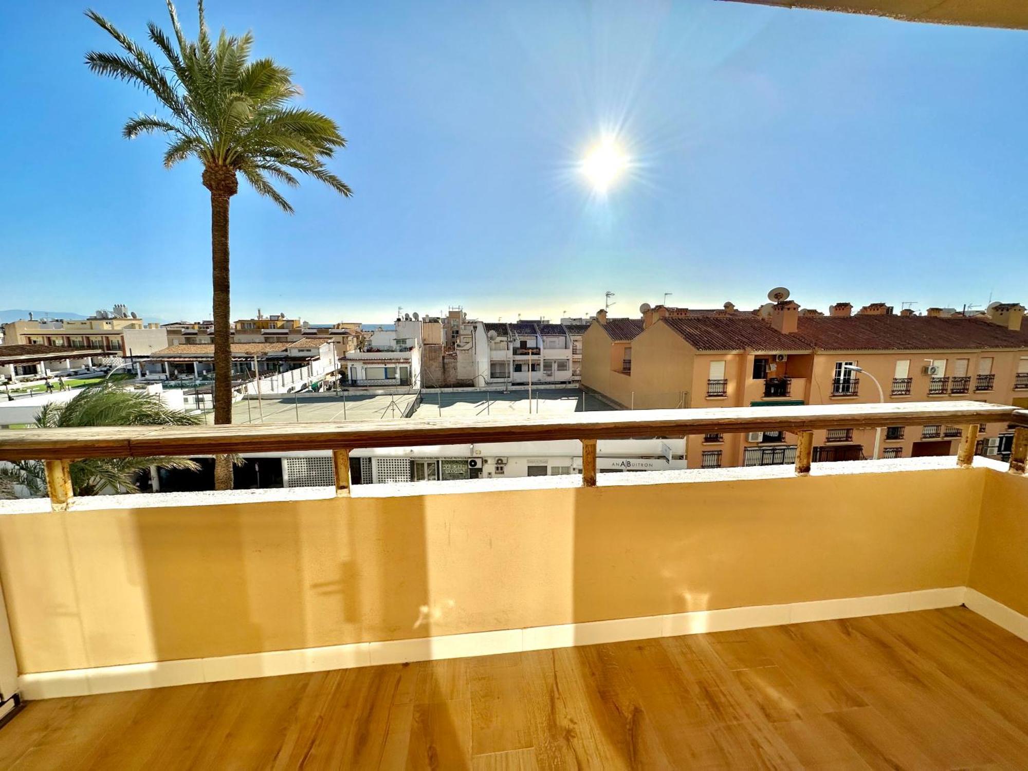 Gorgeous Apartment At The Sea In La Carihuela! トレモリノス エクステリア 写真