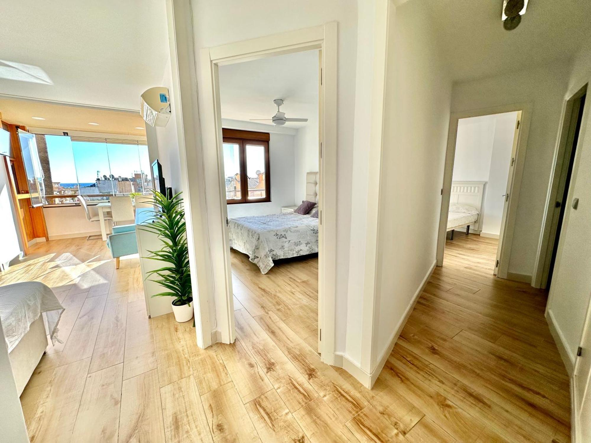 Gorgeous Apartment At The Sea In La Carihuela! トレモリノス エクステリア 写真
