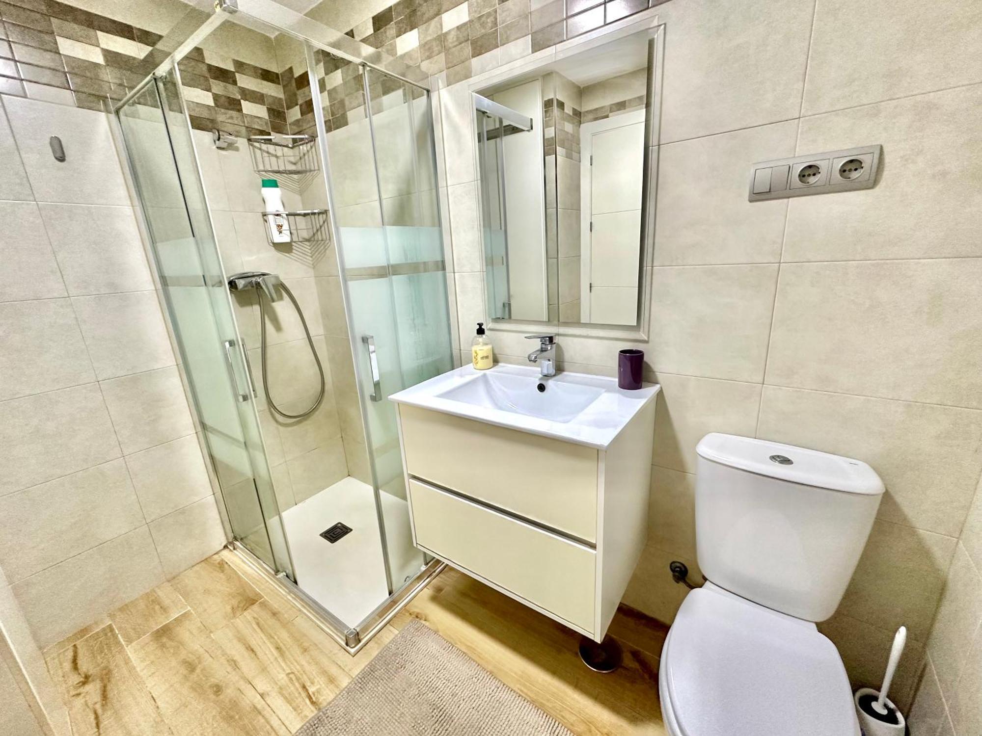 Gorgeous Apartment At The Sea In La Carihuela! トレモリノス エクステリア 写真