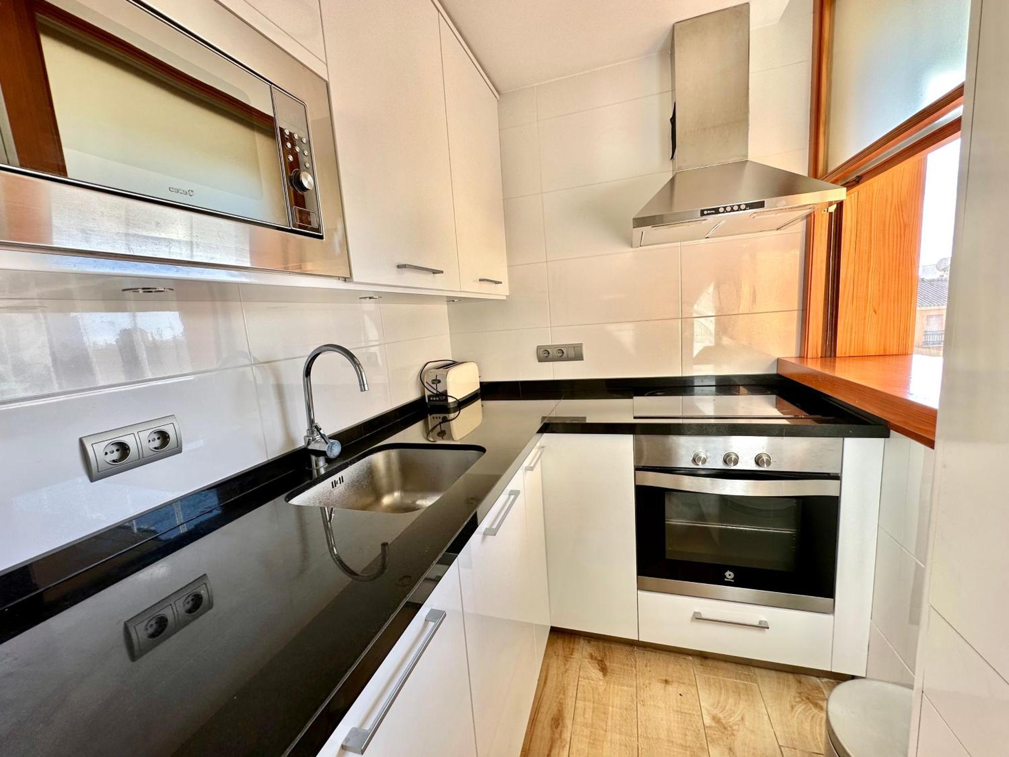 Gorgeous Apartment At The Sea In La Carihuela! トレモリノス エクステリア 写真